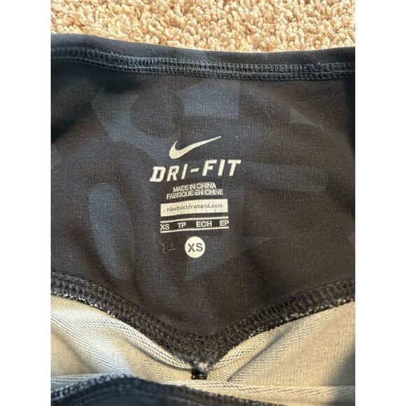 Nike Women's XS Capri Leggings Multicolor Dri-FIT Yoga Running - Picture 4 of 6